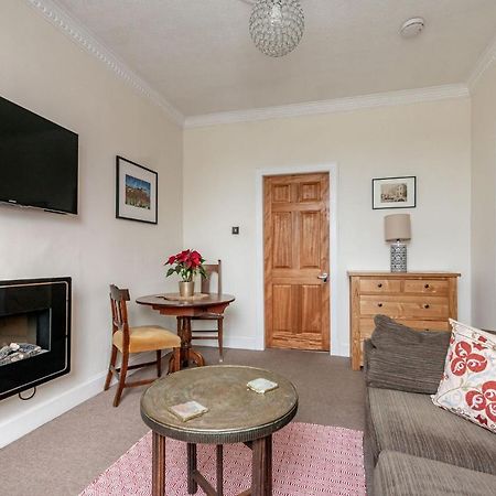 Amazing Apartments - Torphichen Place By Haymarket Edimburgo Esterno foto