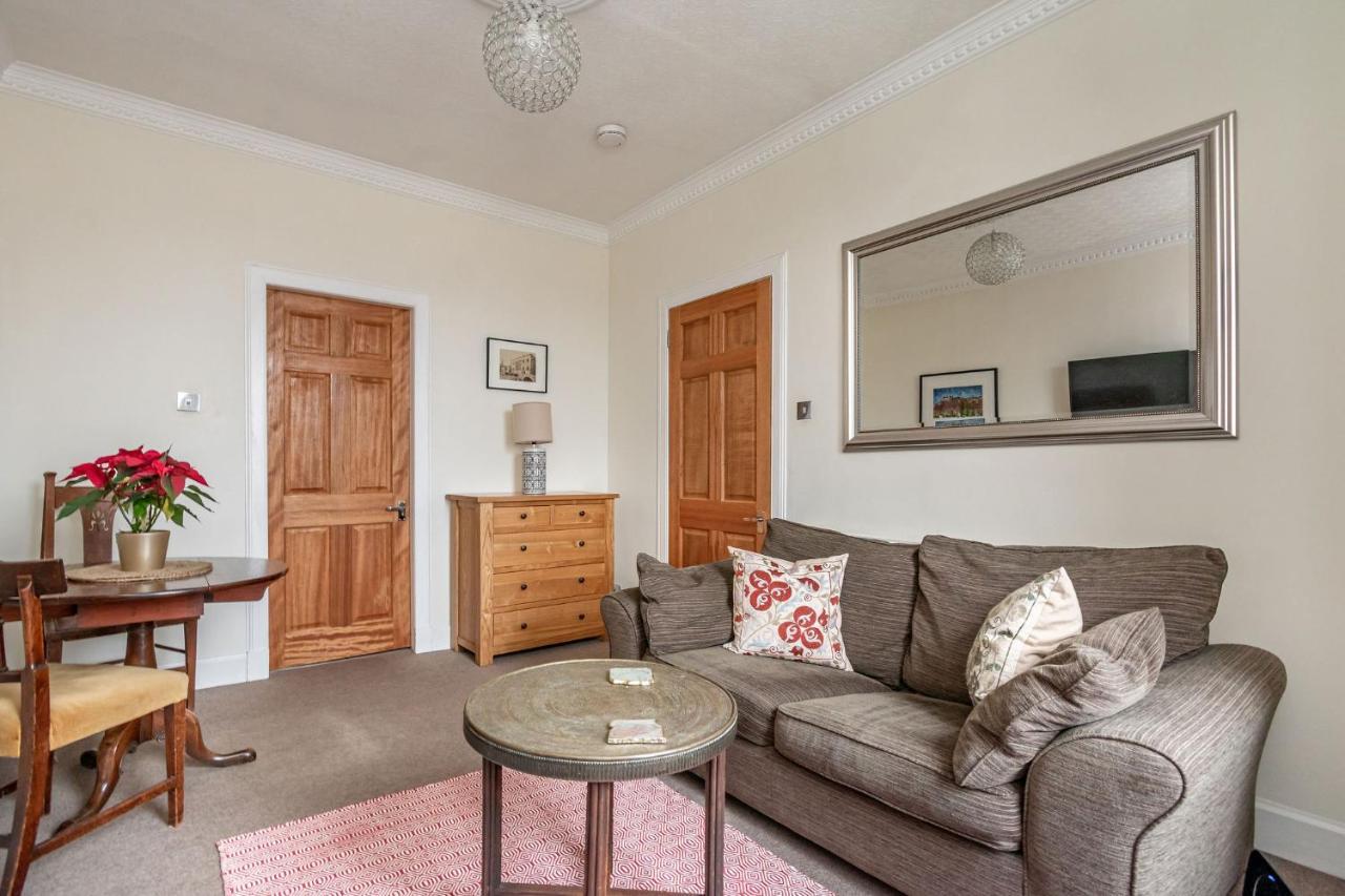 Amazing Apartments - Torphichen Place By Haymarket Edimburgo Esterno foto